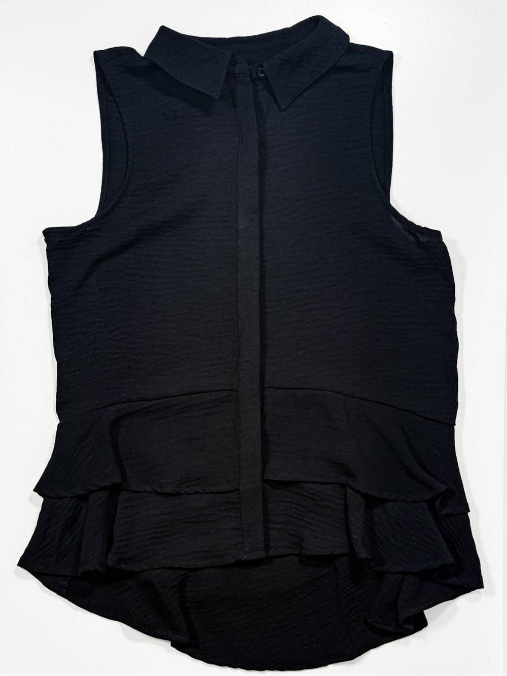 Simply Vera Vera Wang Hidden Button Ruffle Hem Sleeveless Blouse XS